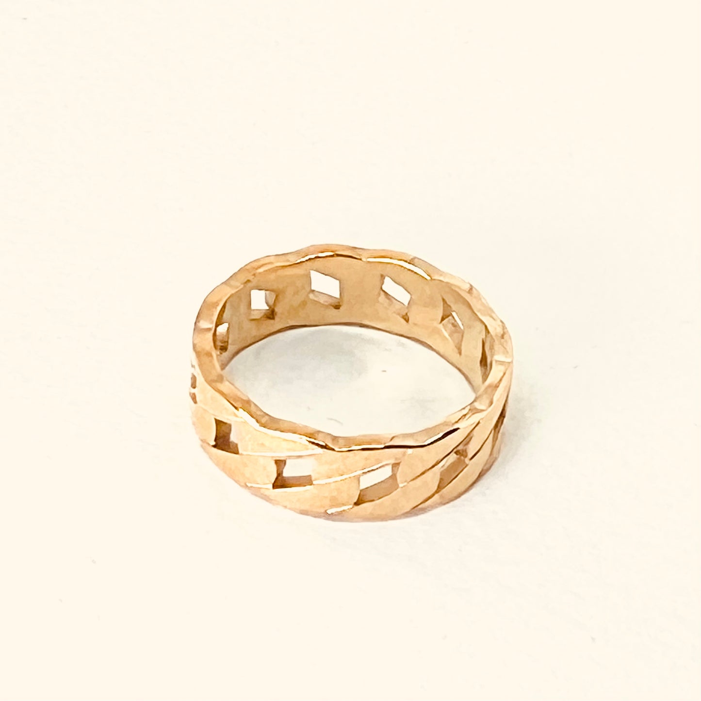 Chain Link Ring