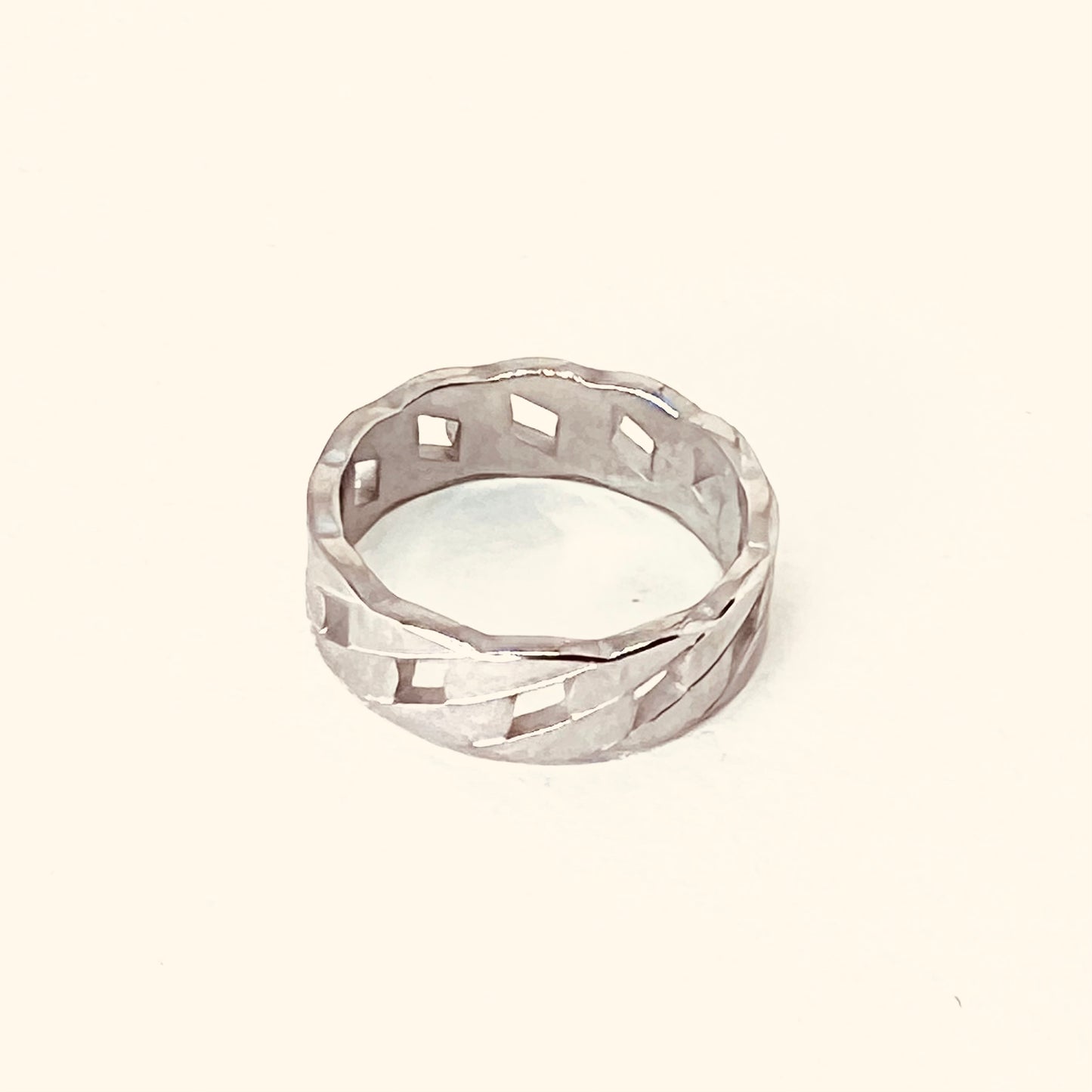 Chain Link Ring